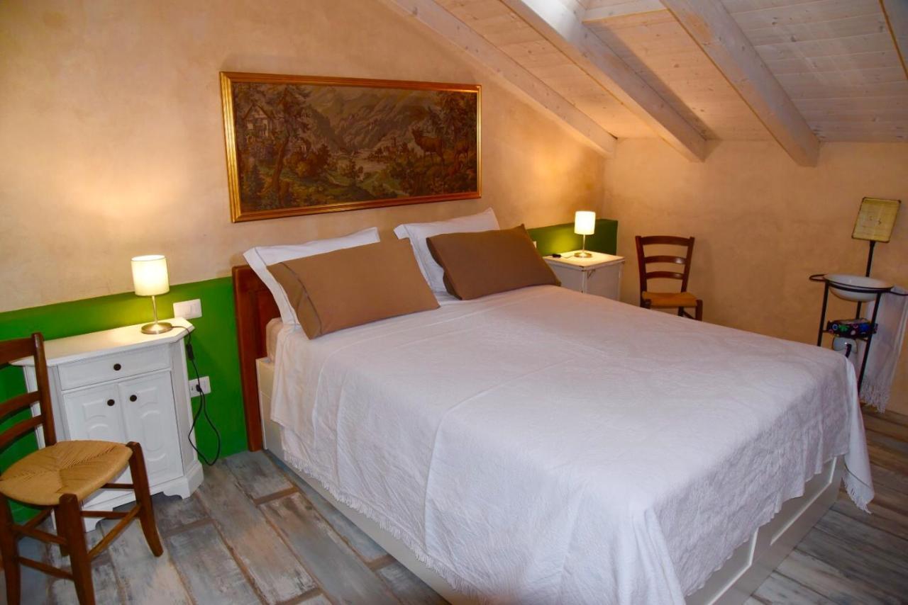 Portale Dei Soli - Room & Breakfast Rolo Экстерьер фото